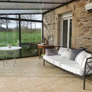  Hébergement de vacances Maison Au Calme Plessala Le Mene